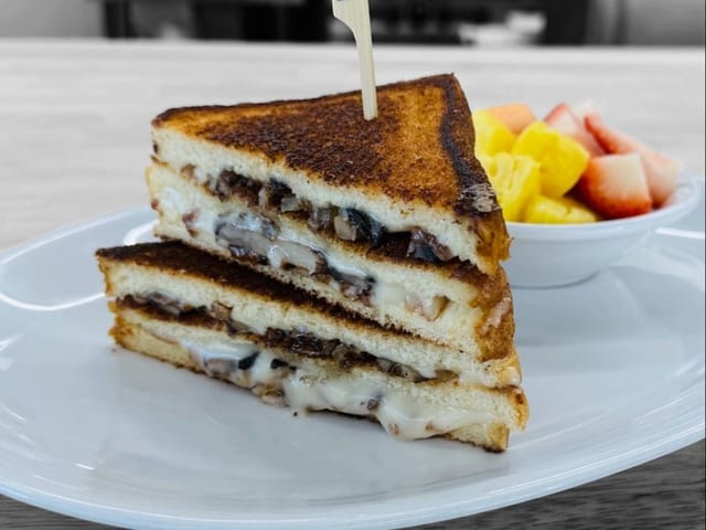 Supreme Grill Cheese.