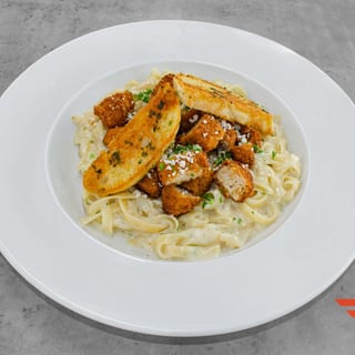 CHICKEN ALFREDO