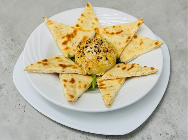 Hummus and Pita.